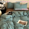 A striped duvet cover set includes 3 counts of pillowcases and a 1 count duvet cover.