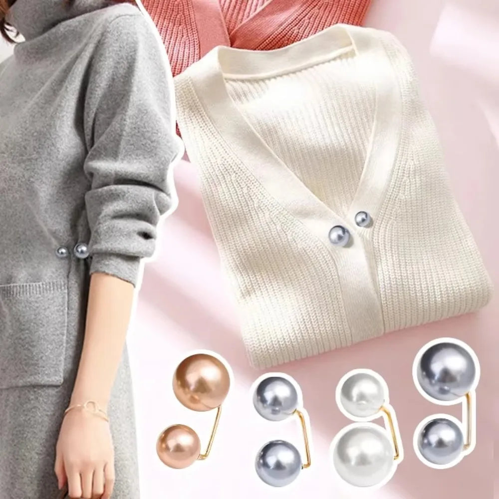 A set of pearl brooch jewelry featuring various sizes and styles displayed on a pink background.