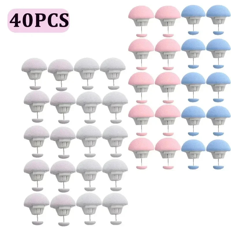 40 pieces of adjustable quilt and fabric clips in pink and light blue colors