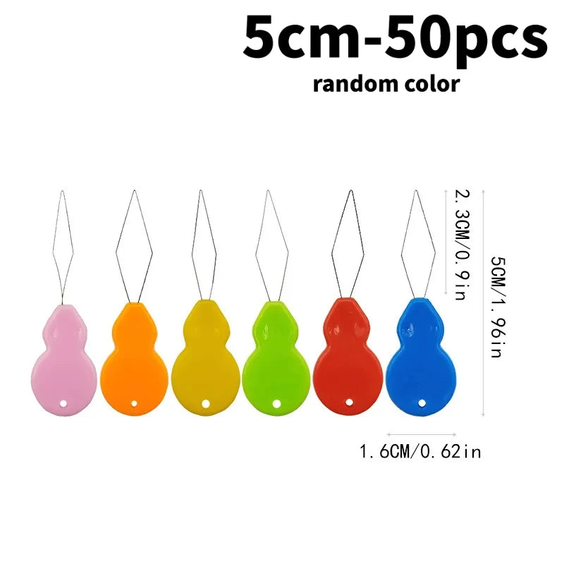A set of 5 to 50 plastic threaders in various random colors, measuring 5cm to 50pcs.