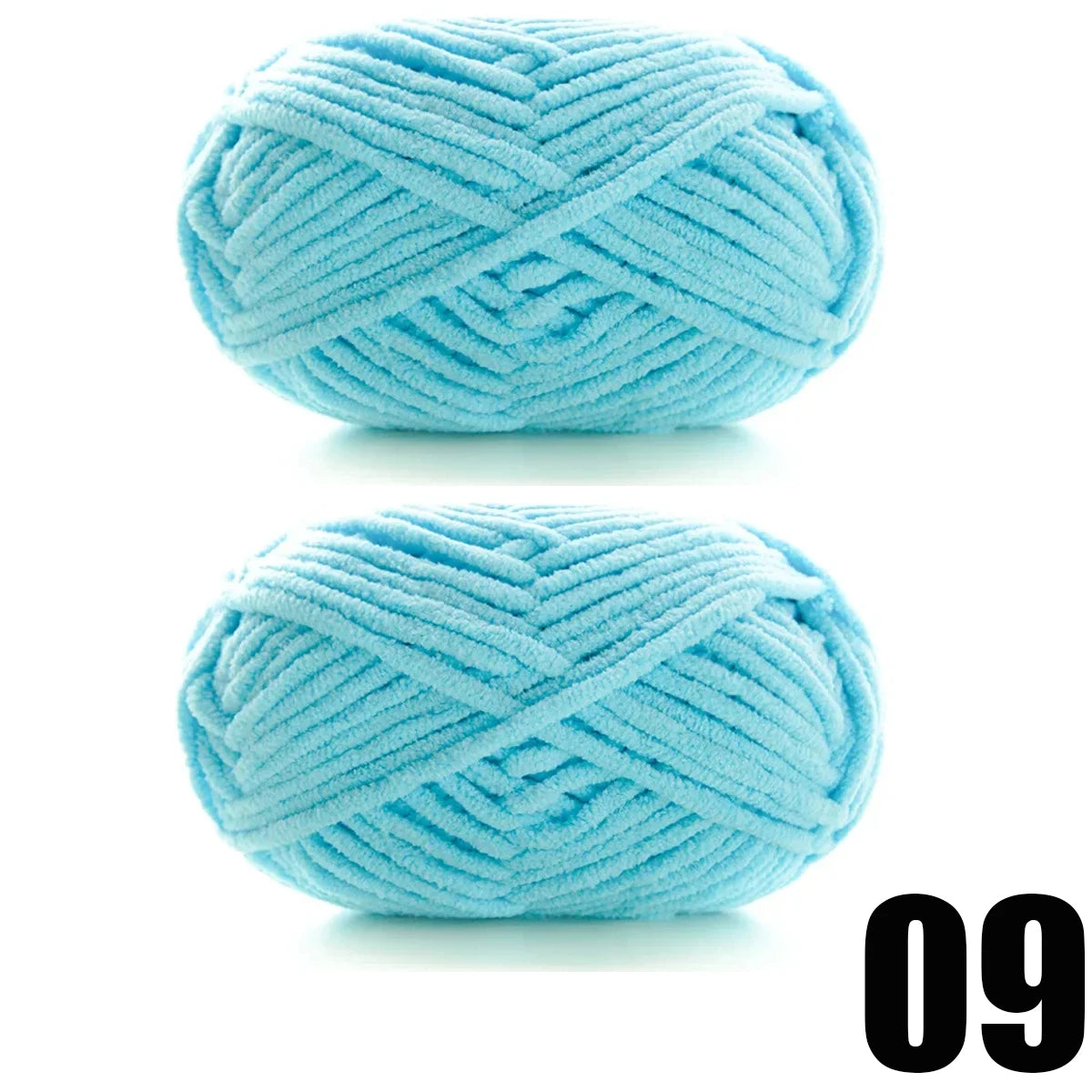 A ball of light blue thick velvet yarn shown from the top, with a number 09 beside it.