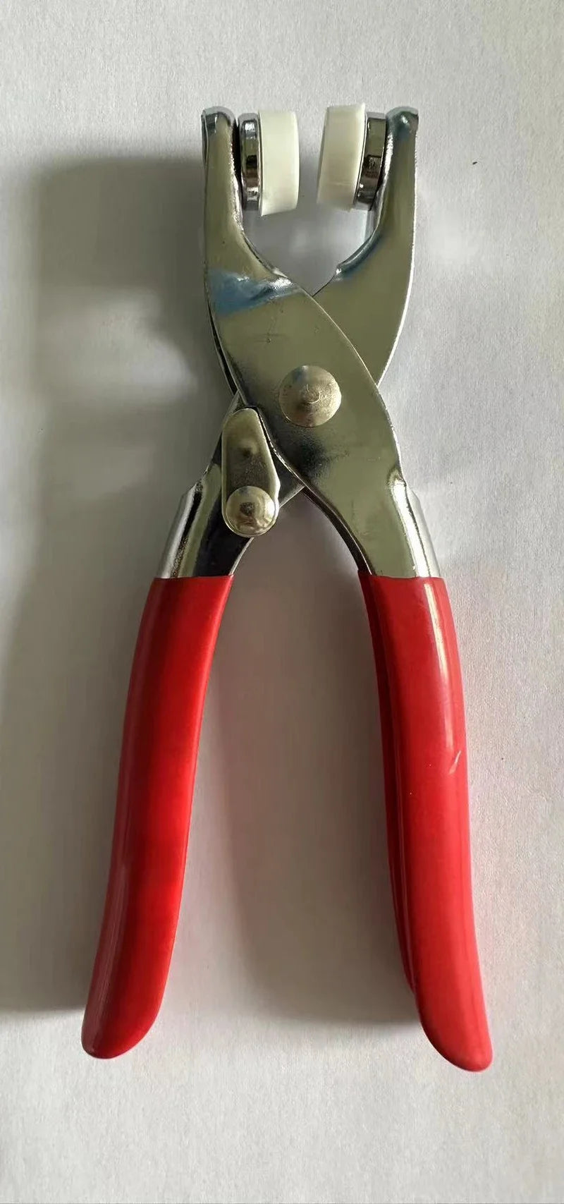 Silver and red five-claw buckle clamp set for fabric and accessories